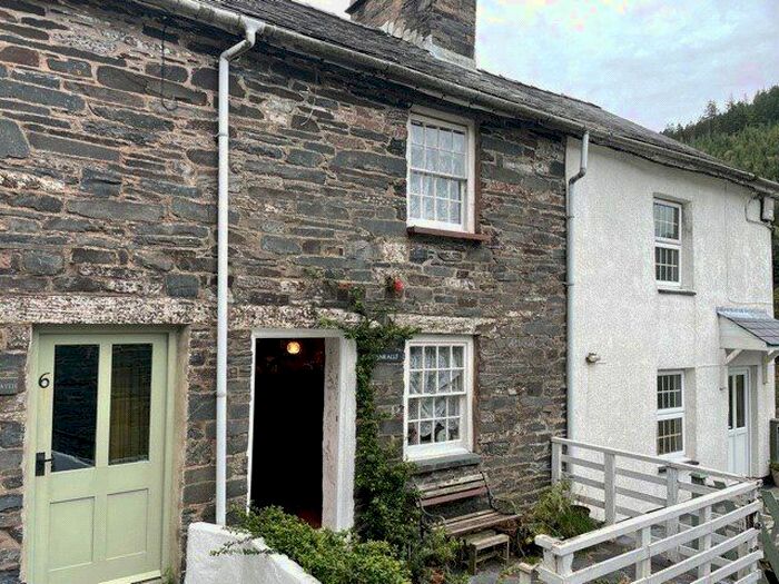 2 Bedroom Terraced House For Sale In Tanrallt, Corris, Machynlleth SY20