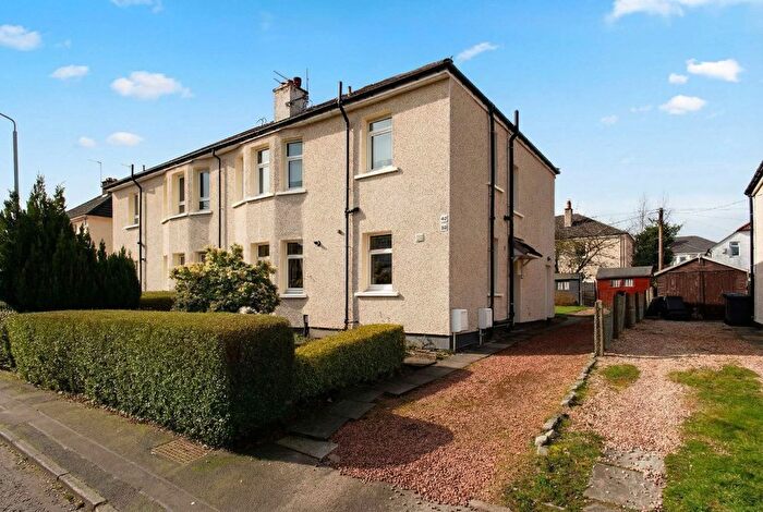 2 Bedroom Cottage For Sale In Kelburne Oval, Paisley, PA1