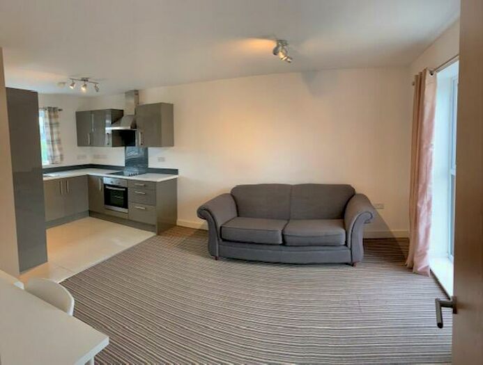 2 Bedroom Duplex To Rent In Richmond Road, Cardiff(City), CF24