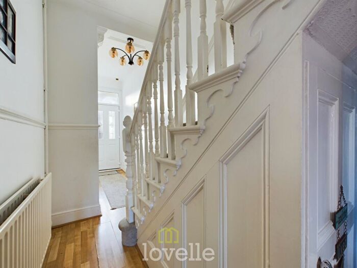 3 Bedroom Terraced House For Sale In Oxford Street, Cleethorpes, DN35