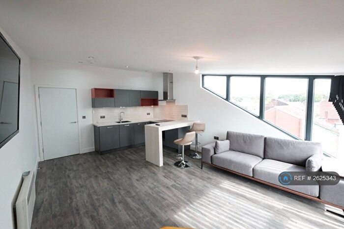 2 Bedroom Penthouse To Rent In Church Court, Preston, PR1