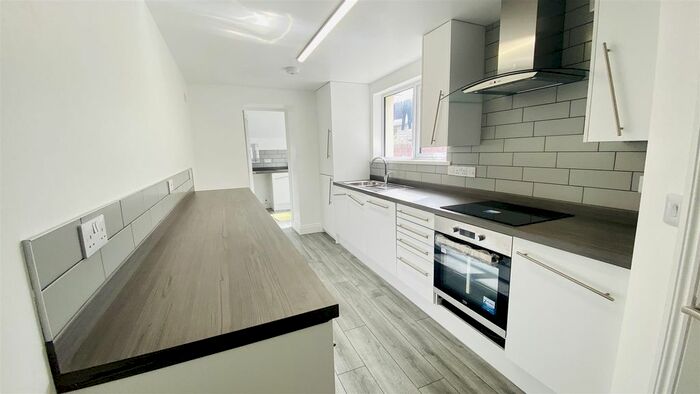 3 Bedroom Terraced House To Rent In Starbuck Road, Milford Haven, SA73