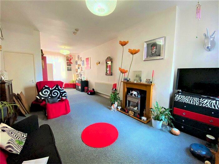 3 Bedroom Terraced House To Rent In Canterbury Street, Coventry, West Midlands, CV1