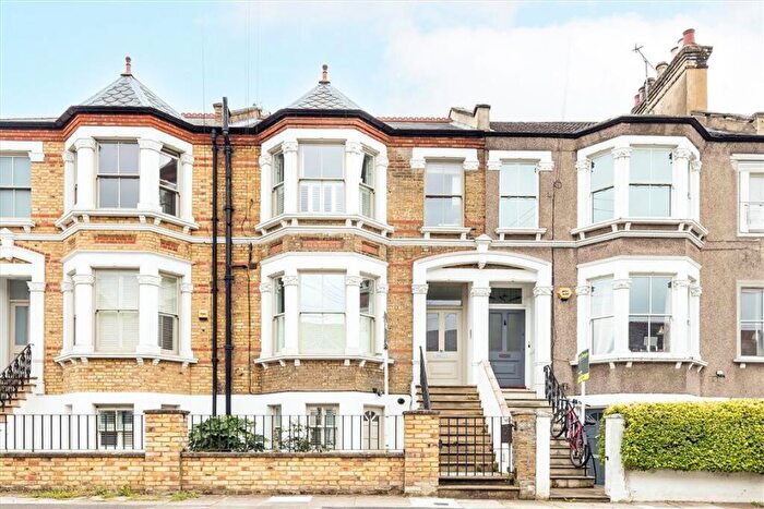 2 Bedroom Flat For Sale In Arbuthnot Road, New Cross, SE14