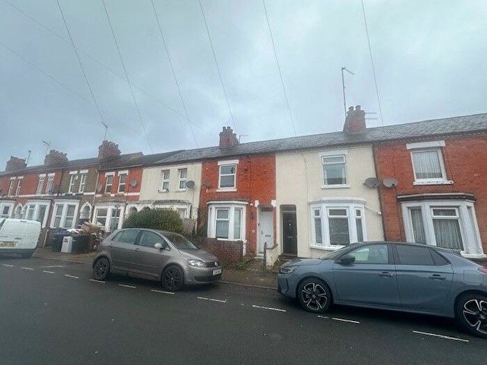 4 Bedroom Terraced House To Rent In Bruce Street, Northampton, NN5
