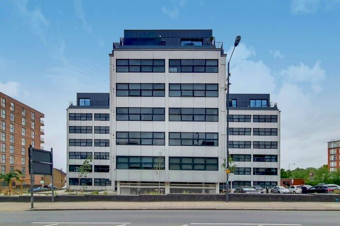 2 Bedroom Flat To Rent In Northolt Road, South Harrow, Harrow, HA2