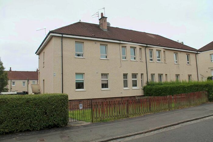 3 Bedroom Cottage To Rent In Bruce Road, Paisley, PA3