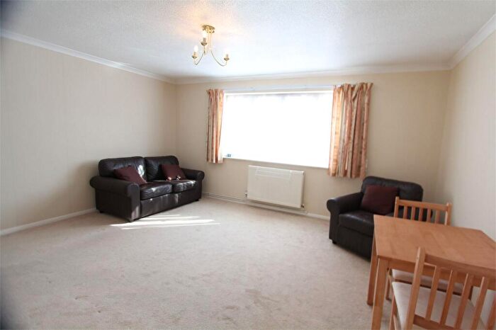 1 Bedroom Apartment To Rent In Bouverie Road, Harrow, Greater London, HA1