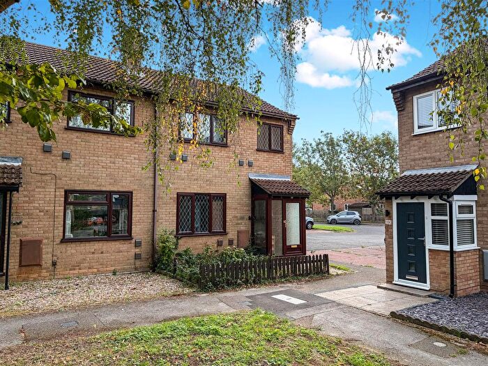 3 Bedroom End Of Terrace House For Sale In Roebuck Drive, Lakenheath, IP27