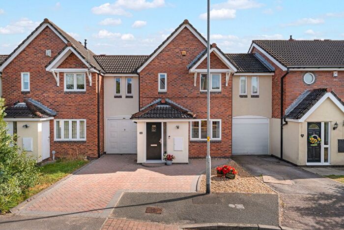 3 Bedroom Terraced House For Sale In Abbey Close, Croft, WA3