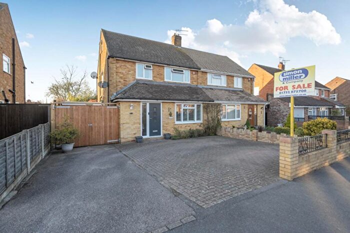 4 Bedroom Semi Detached House For Sale In Priory Grove, Ditton, Aylesford, ME20