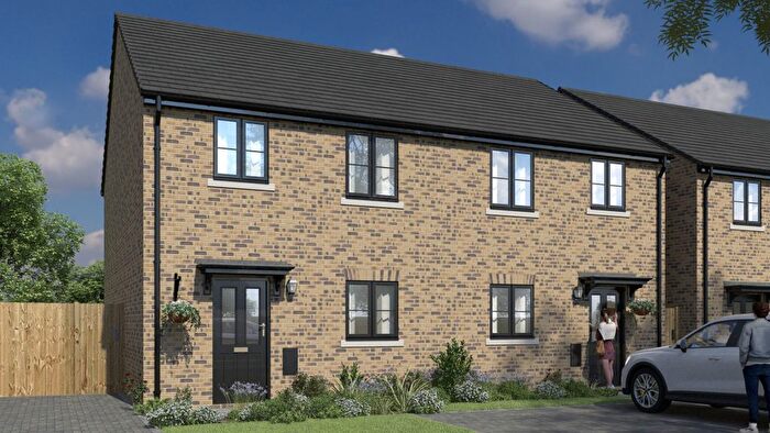 3 Bedroom Semi-Detached House For Sale In Cotterstock Road, Oundle, PE8