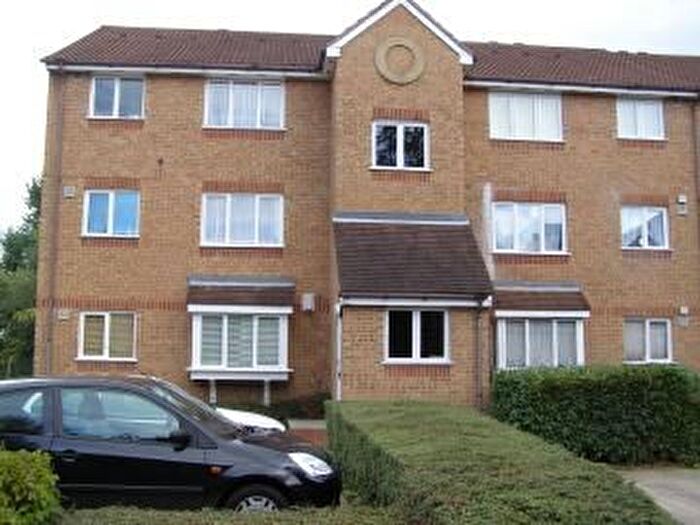 1 Bedroom Flat To Rent In Scottwell Drive, Colindale, London, NW9