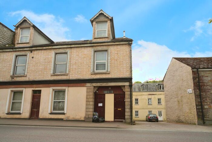 2 Bedroom Flat For Sale In Dennison Road, Bodmin, Cornwall, PL31