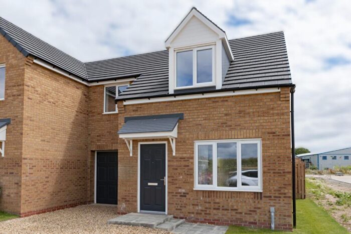 3 Bedroom Semi Detached House For Sale In Fergus, Harriers Croft, Sutterton, PE20