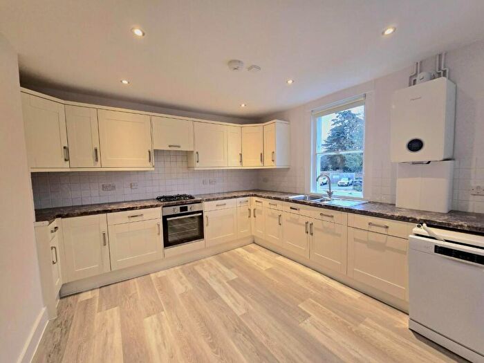 3 Bedroom Maisonette To Rent In Dulwich Village, London, SE21