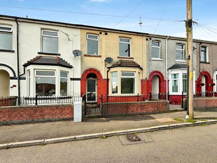 2 Bedroom Terraced House To Rent In Graig Terrace, Senghenydd, CF83