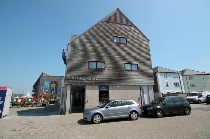 2 Bedroom Flat To Rent In Discovery Quay, Falmouth TR11