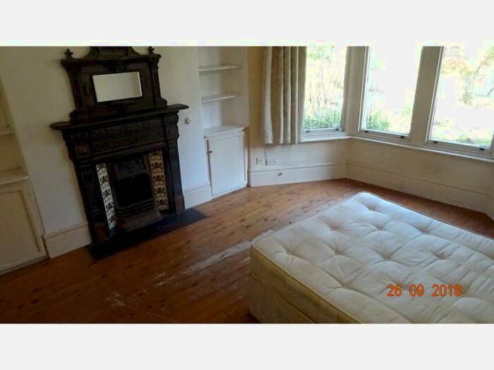 1 Bedroom Terraced House To Rent In Ninian Road, Roath, Cardiff, CF23