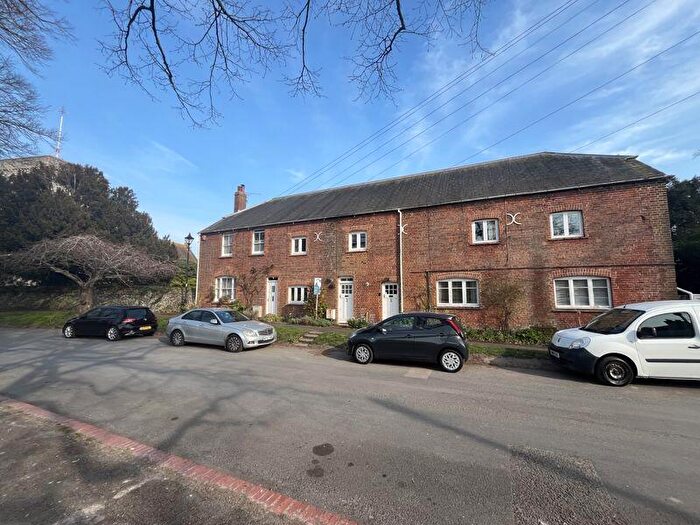 3 Bedroom Terraced House For Sale In Eastry, CT13
