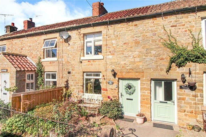 1 Bedroom Terraced House For Sale In Main Street, Kirkby Malzeard, Ripon, North Yorkshire, HG4