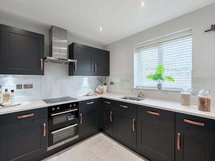 5 Bedroom Detached House For Sale In "The Hadleigh" At Castleton Way, Eye, IP23