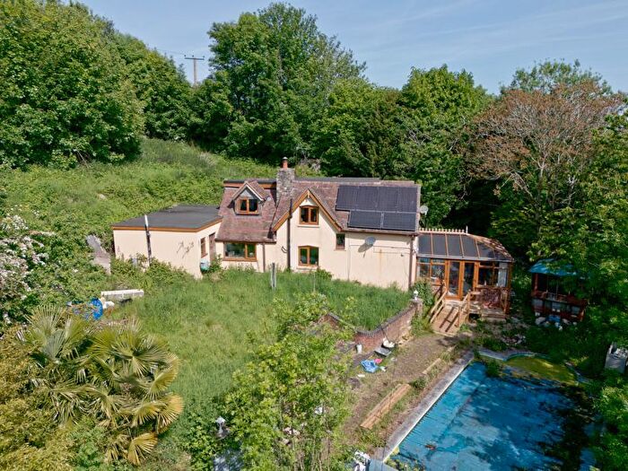 3 Bedroom Detached House For Sale In Bridge Road, Broseley, TF12