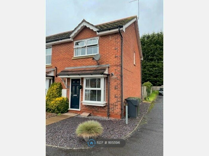 2 Bedroom End Of Terrace House To Rent In Mcconnell Close, Bromsgrove, B60
