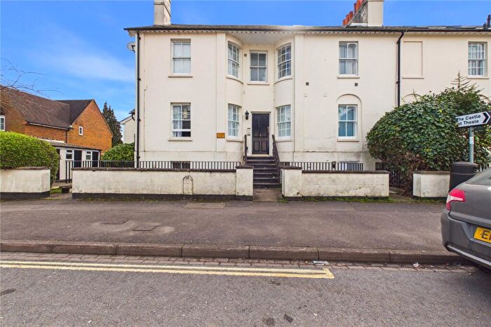 1 Bedroom Apartment For Sale In Warwick House, Church Street, Reading, Berkshire, RG7