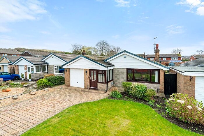 2 Bedroom Detached Bungalow For Sale In Lynwood Grove, Harwood, Bolton, BL2