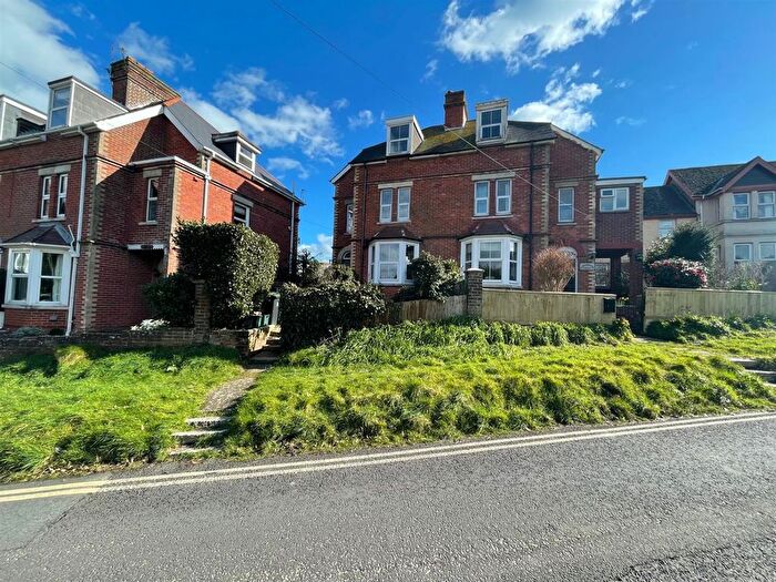 4 Bedroom Semi-Detached House To Rent In Northbrook Road, Swanage, BH19