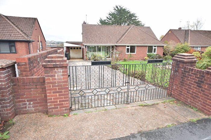 3 Bedroom Detached Bungalow To Rent In Cowick Lane, Exeter, EX2