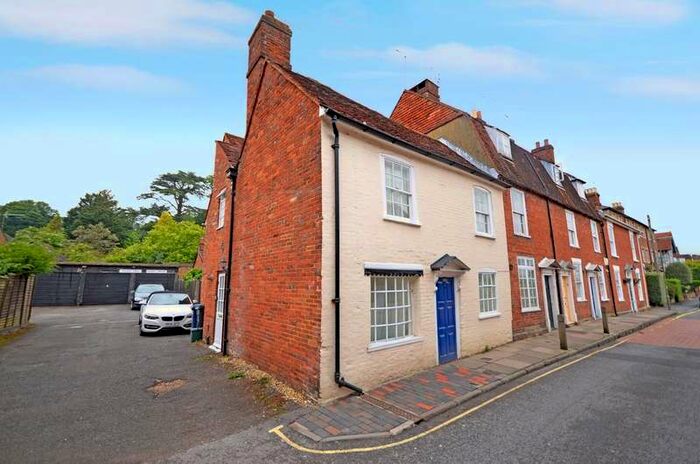 3 Bedroom House To Rent In Park Row, Farnham, GU9