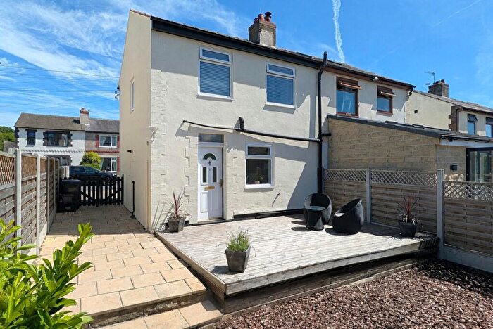 2 Bedroom Semi-Detached House For Sale In Exley Gardens, Halifax, West Yorkshire, HX3