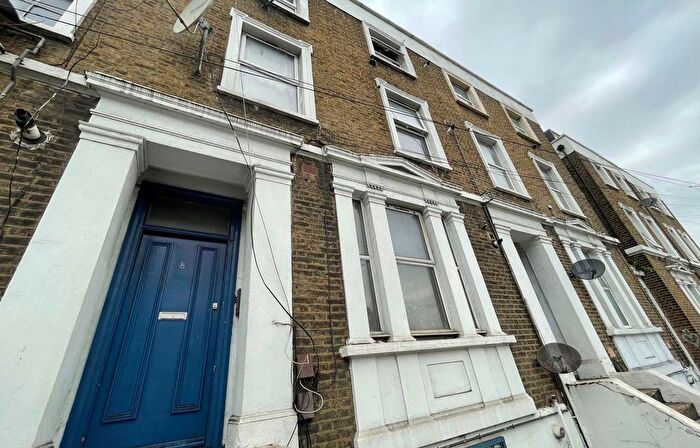 1 Bedroom Flat To Rent In Amersham Road, London, SE14