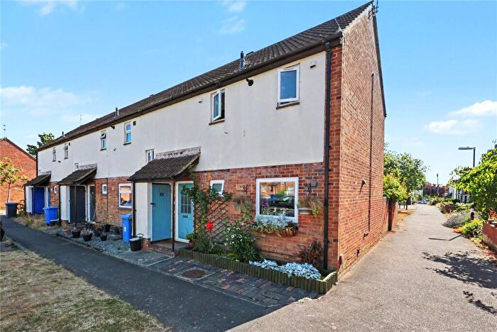 3 Bedroom Semi-Detached House For Sale In Spencer Road, Norwich, Norfolk, NR6