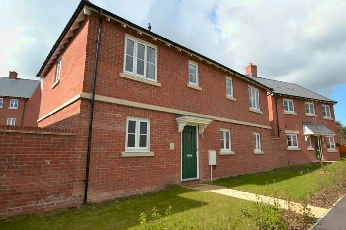 2 Bedroom Flat To Rent In Picket Twenty Way, Andover, Hampshire, SP11