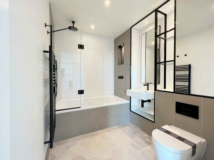 1 Bedroom Flat To Rent In Unison House, Beresford Avenue, Wembley, HA0