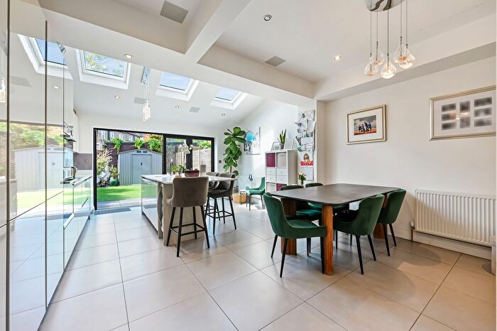 4 Bedroom Property To Rent In Havelock Road, SW19