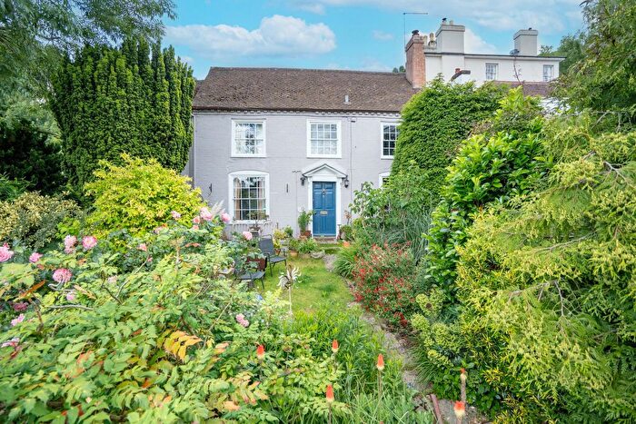 3 Bedroom Detached House For Sale In St. Anns Road, Great Malvern, Worcestershire, WR14