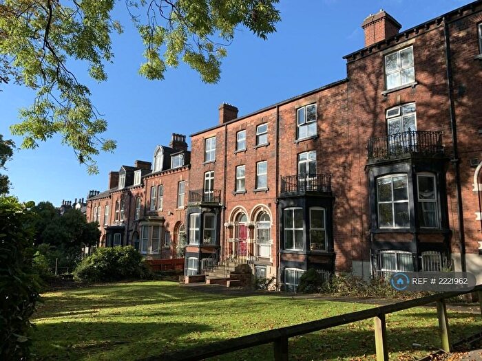 2 Bedroom Flat To Rent In Moorland Hall, Leeds, LS3