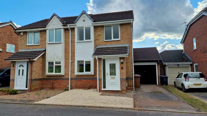 2 Bedroom Semi-Detached House To Rent In Sandbach Close, Oakwood, DE21