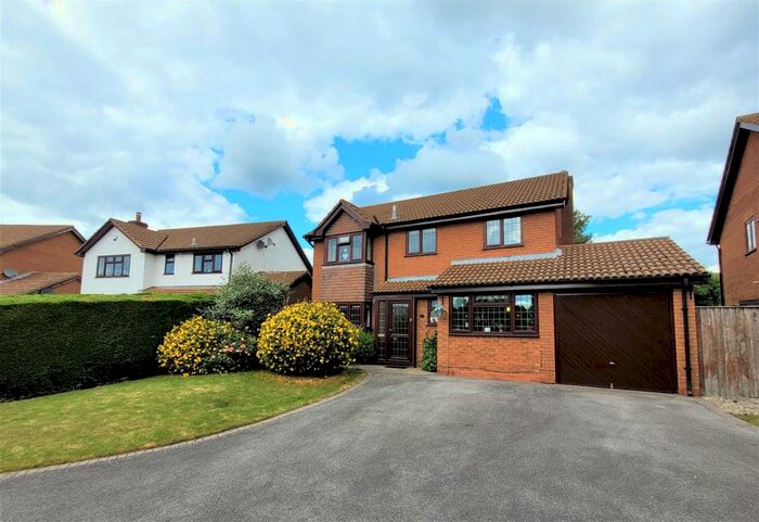 4 Bedroom Detached House To Rent In Ledbury Way, Walmley, B76