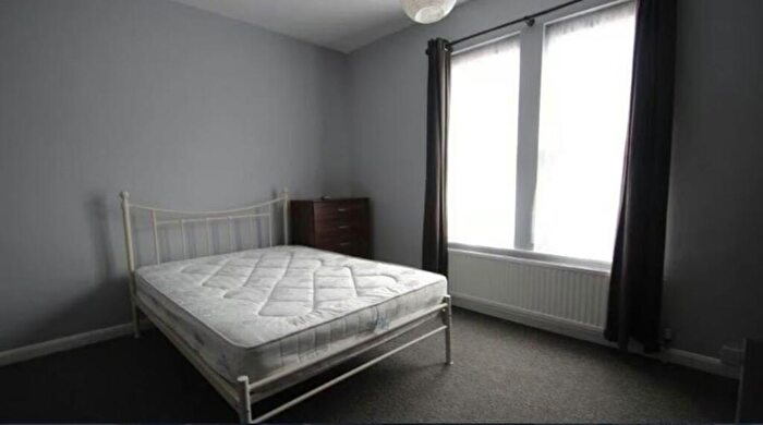 3 Bedroom Terraced House To Rent In Jarrom Street, Leicester, LE2