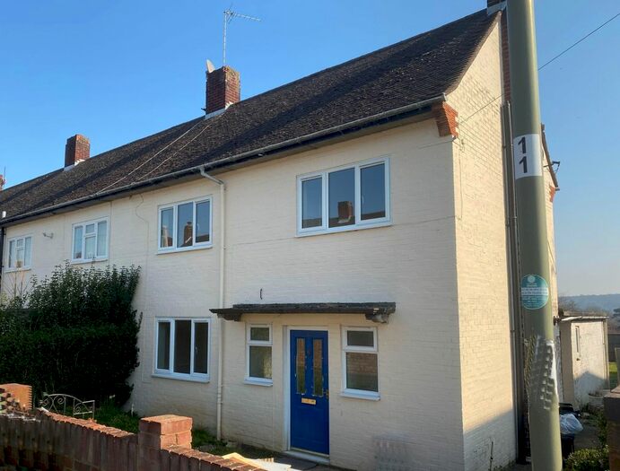 3 Bedroom End Of Terrace House To Rent In Gainsborough Hill, Henley-On-Thames, Oxfordshire, RG9