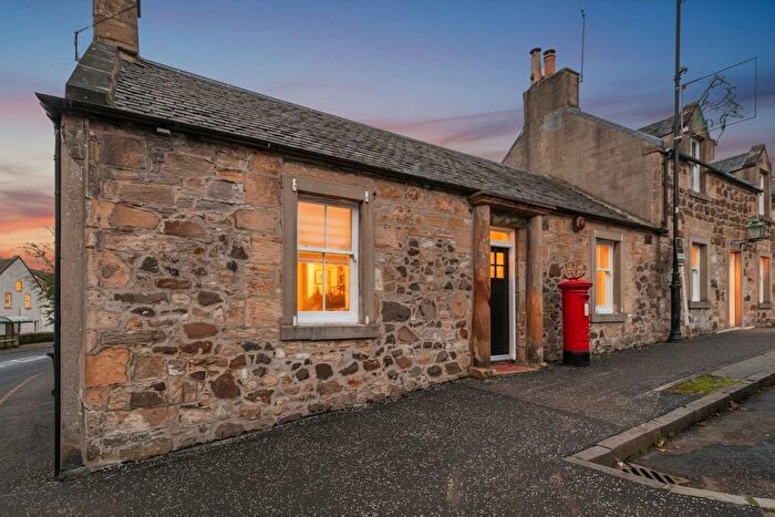 1 Bedroom Bungalow For Sale In The Square, Torphichen, EH48