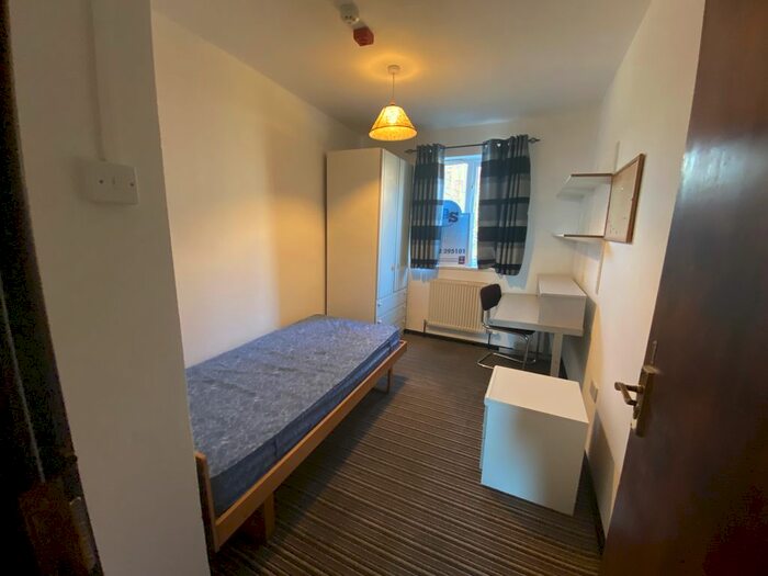 4 Bedroom Terraced House To Rent In St Helens Road, Swansea, SA1