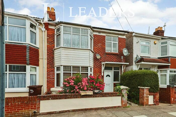 3 Bedroom Semi-Detached House To Rent In Magdalen Road, North End, PO2