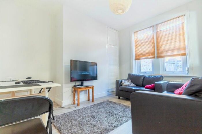 4 Bedroom Terraced House To Rent In Ripon Gardens, Jesmond Vale, Newcastle Upon Tyne, NE2