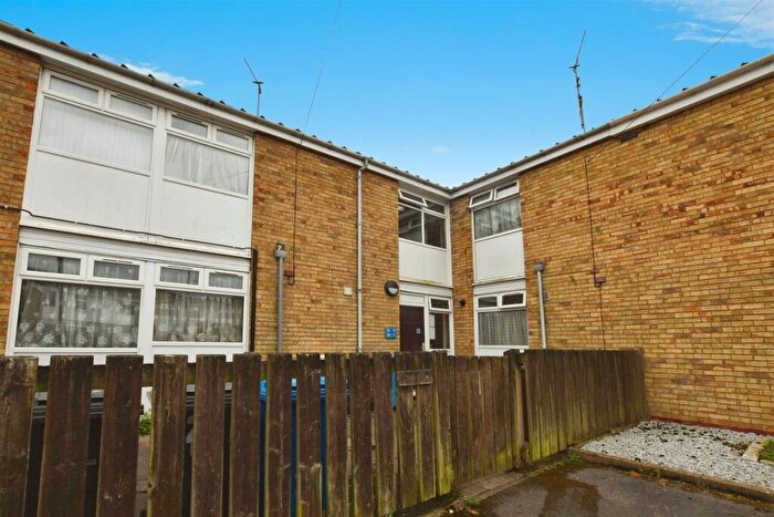 1 Bedroom Flat For Sale In Gleneagles Park, Hull, HU8